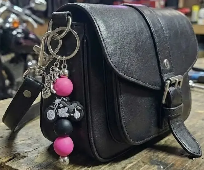 [KC2625-FUSCHIA] Pocket Cruiser Key Chain (FUSCHIA)