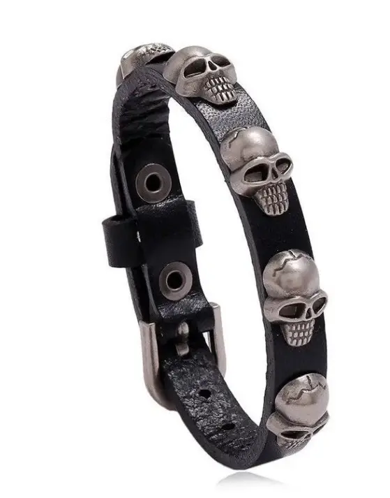 [BR2913] Skull & Crossbones Bracelet